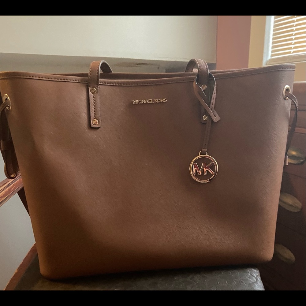 Michael Kors tote